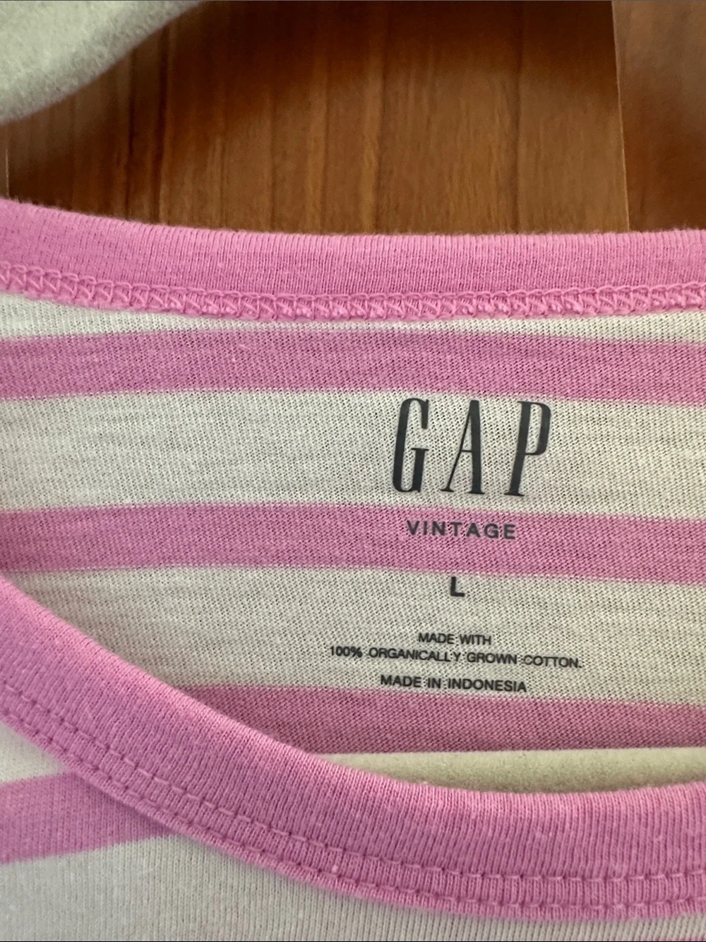 GAP Women’s Pink & White Striped Long Sleeve Tee - NEW - Picture 2 of 4